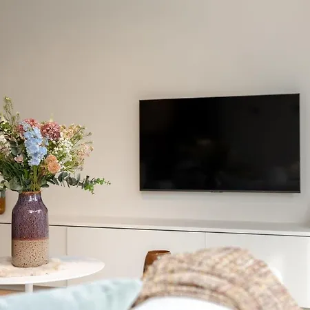 Huswell - Delux Renovated In The Heart Of * Knokke-Heist