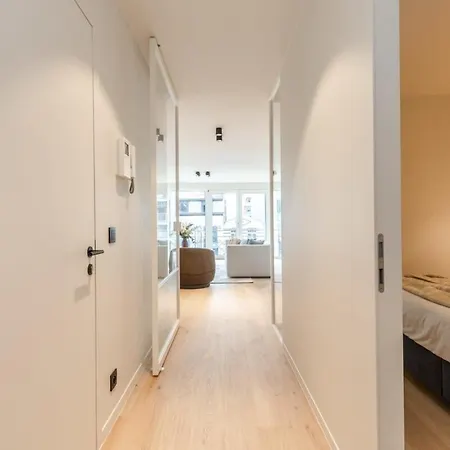 Huswell - Delux Renovated In The Heart Of Apartment Knokke-Heist