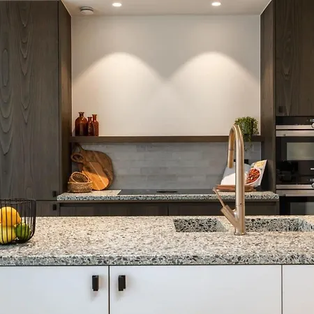 アパート Huswell - Delux Renovated In The Heart Of クノック・ヘイスト